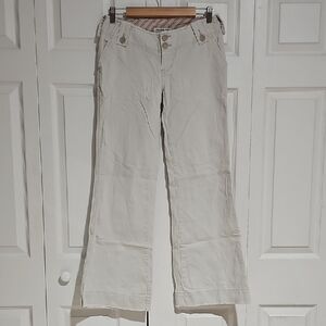 Abercrombie Est. 1892 Low Rise Flare Pants Size 2 Cream